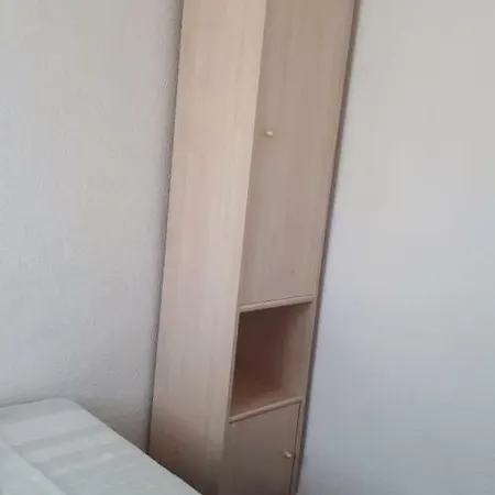 03011, Spain, Alicante, Calle Canonigo Giner, 1 Apartment *